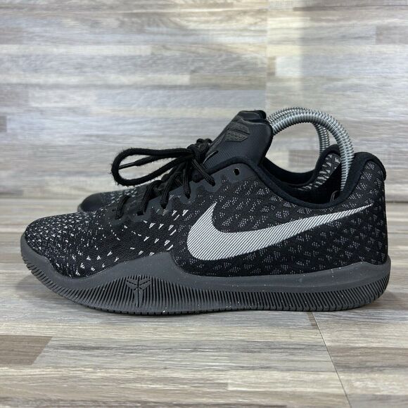 Nike Kobe Mamba Instinct Low Men’s 7 Dark Grey Sneaker Basketball 852473-001